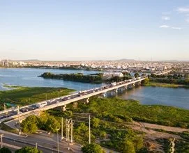 Imagem de um dia bonito e ensolarado em Petrolina, PE